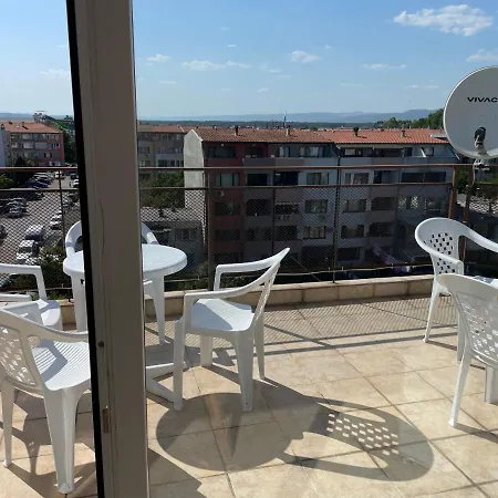 1-bedroom On The 6th Floor With Large Balcony Appartement *