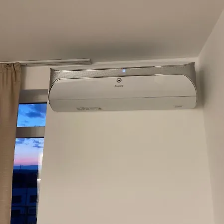 1-bedroom On The 6th Floor With Large Balcony *