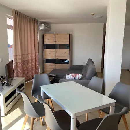 1-bedroom On The 6th Floor With Large Balcony Appartement Sunny Beach