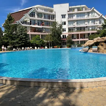 1-bedroom On The 6th Floor With Large Balcony アパート *